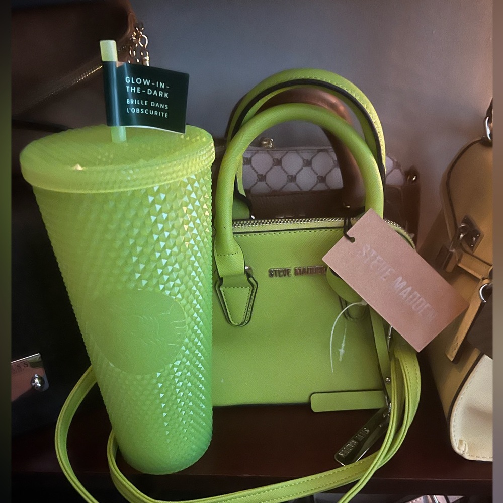 An amazing pair together💚